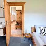 Auhaeusl For 6 With Private Sauna By Belle-stay Appartement *