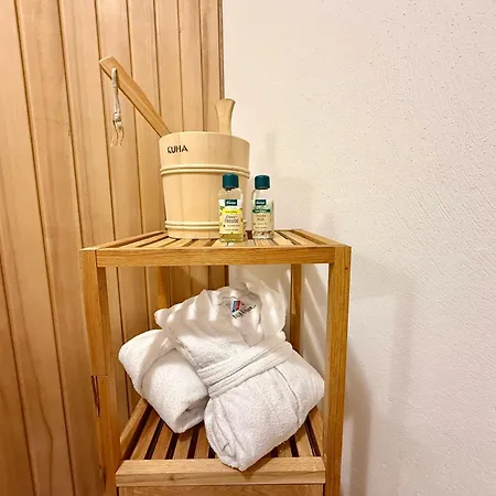 Апартаменты Auhaeusl For 6 With Private Sauna By Belle-stay