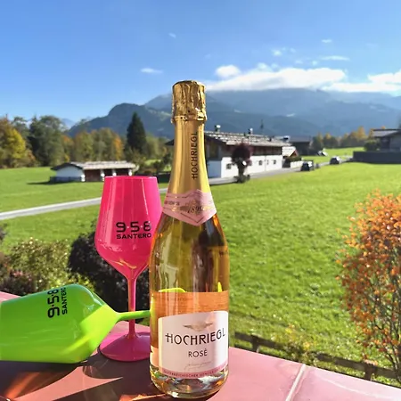 Auhaeusl For 6 With Private Sauna By Belle-stay * Райт-бай-Кицбюэль