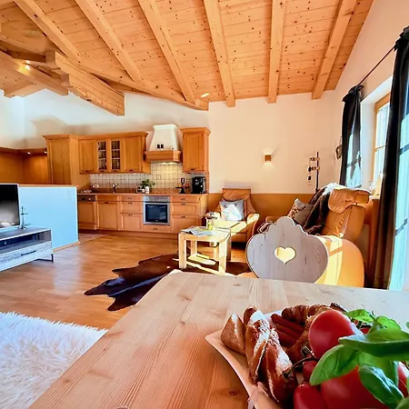 Auhaeusl For 6 With Private Sauna By Belle-stay アパート